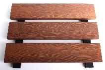 2000S | Linear Wood